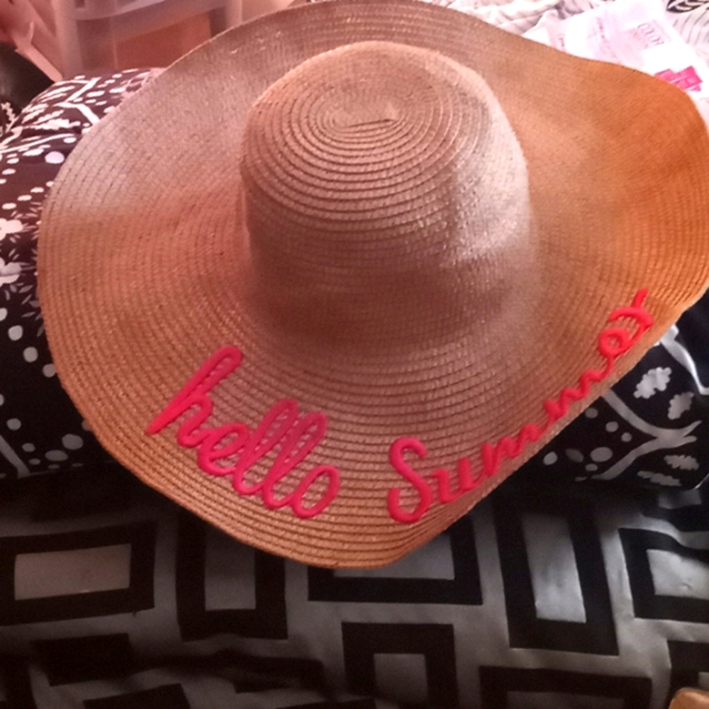 Hat - Picture 1 of 4